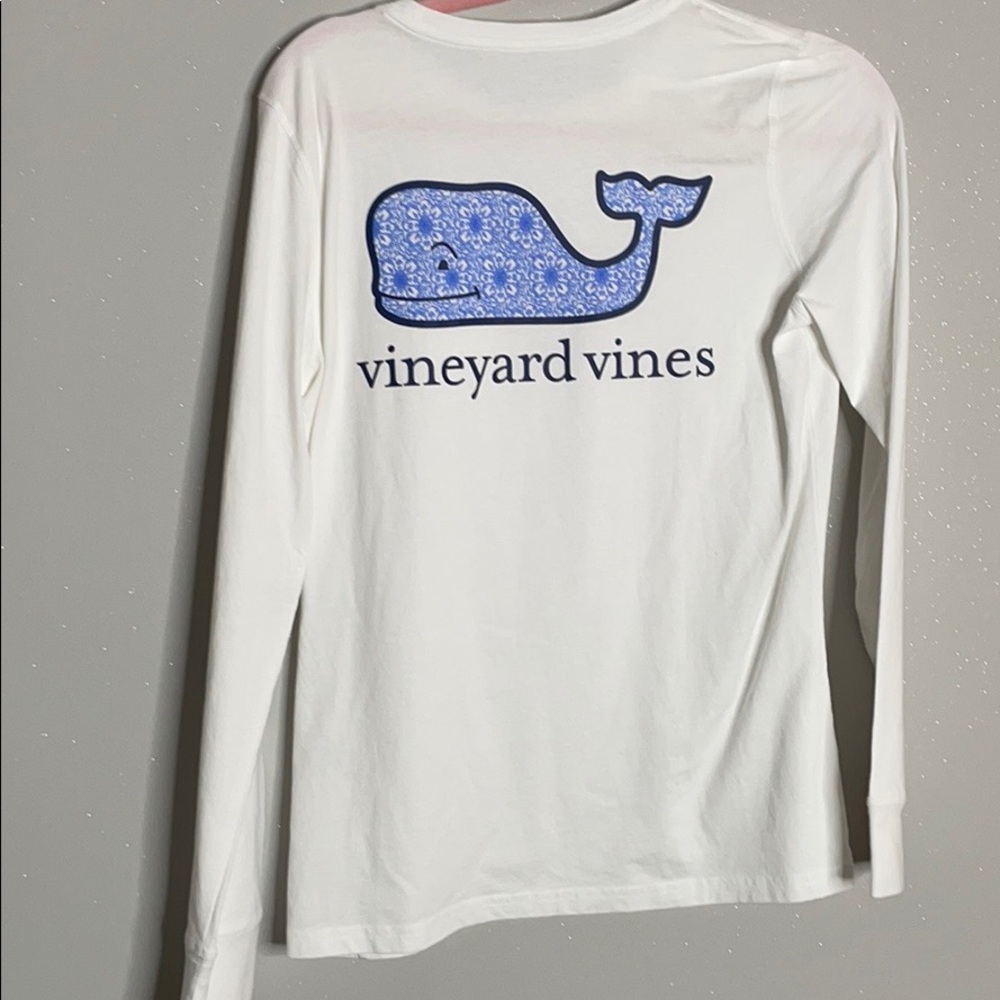 Vineyard vines shirt